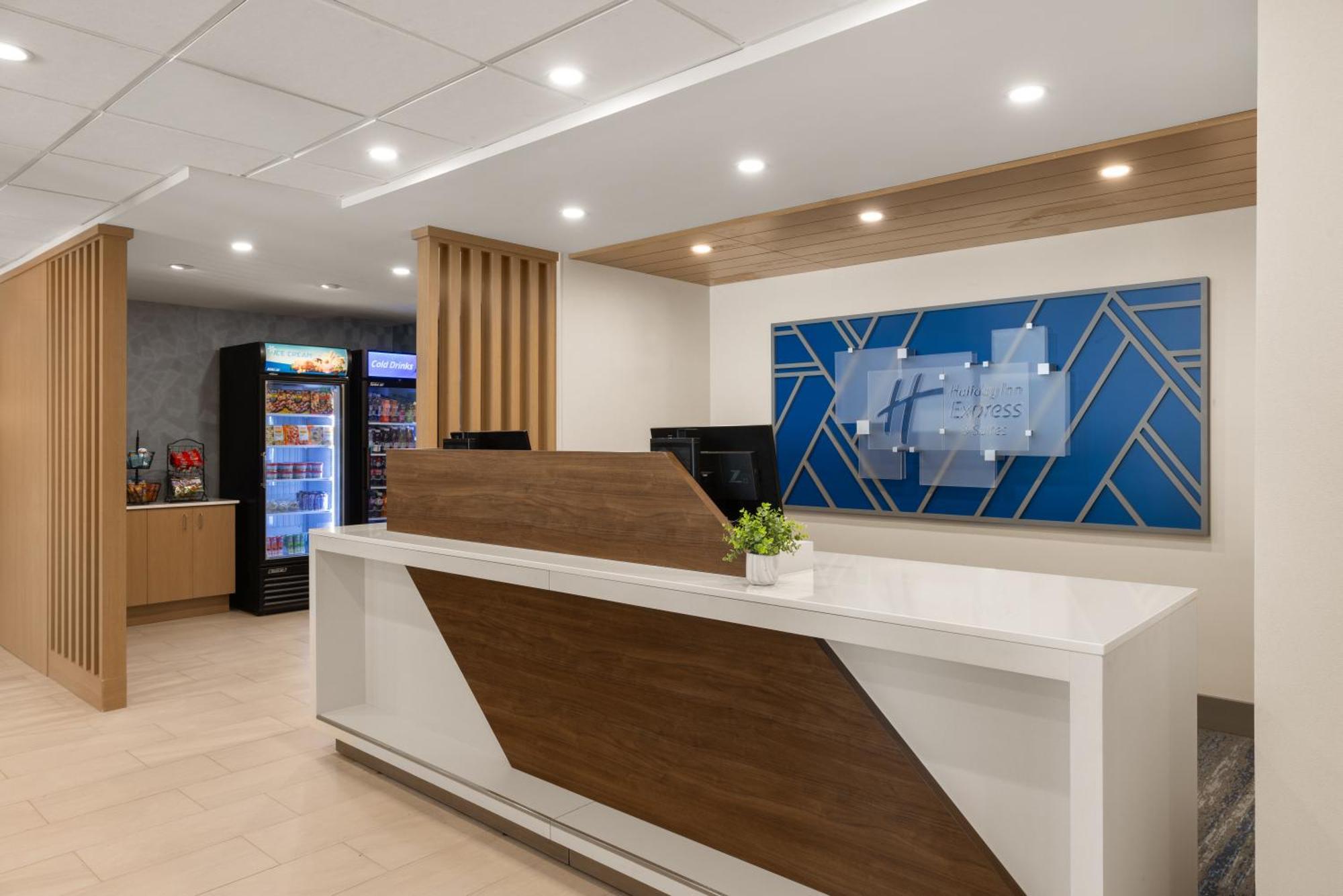 Holiday Inn Express Danbury I-84, An Ihg Hotel Ngoại thất bức ảnh