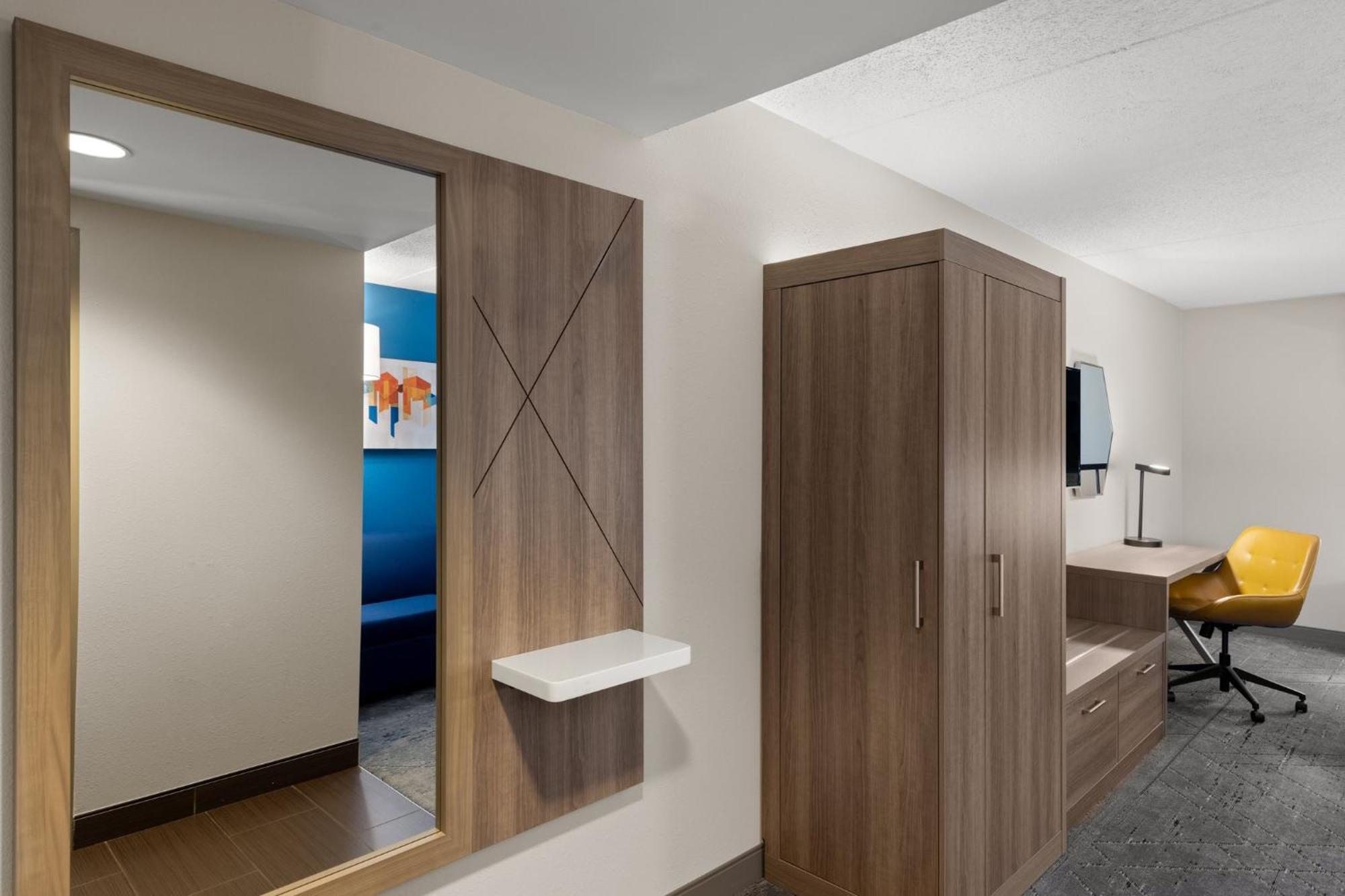 Holiday Inn Express Danbury I-84, An Ihg Hotel Ngoại thất bức ảnh