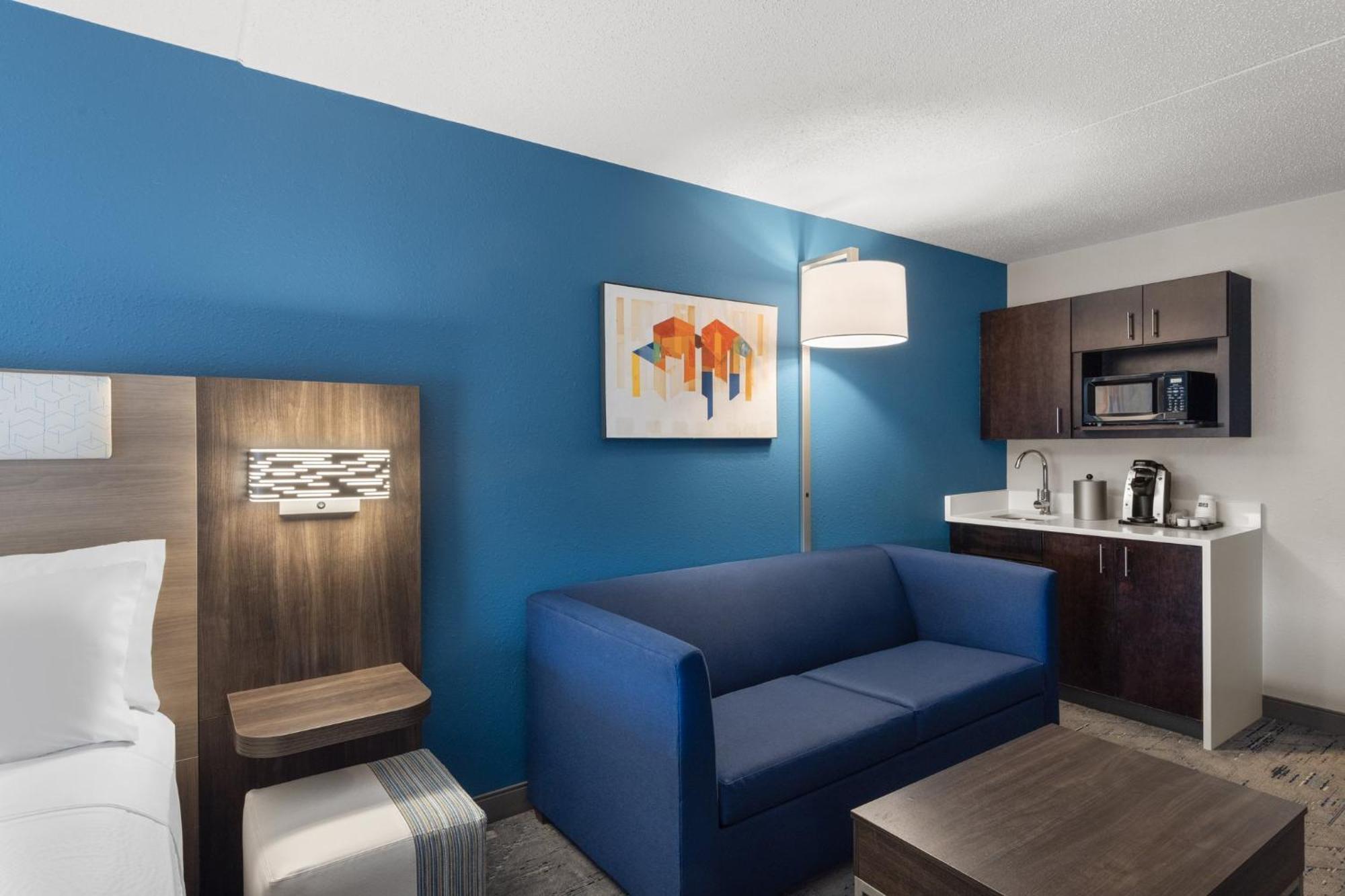 Holiday Inn Express Danbury I-84, An Ihg Hotel Ngoại thất bức ảnh