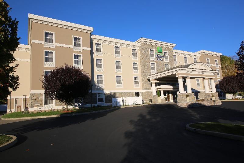 Holiday Inn Express Danbury I-84, An Ihg Hotel Ngoại thất bức ảnh