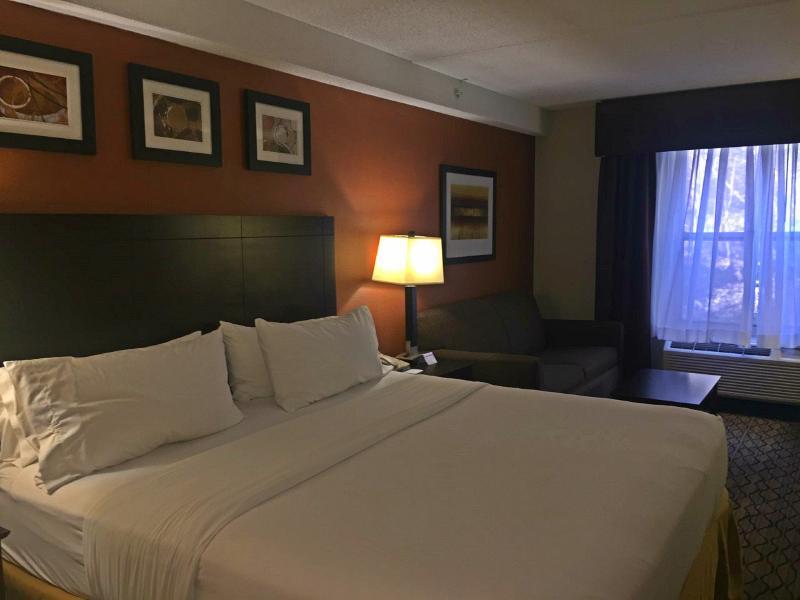 Holiday Inn Express Danbury I-84, An Ihg Hotel Ngoại thất bức ảnh